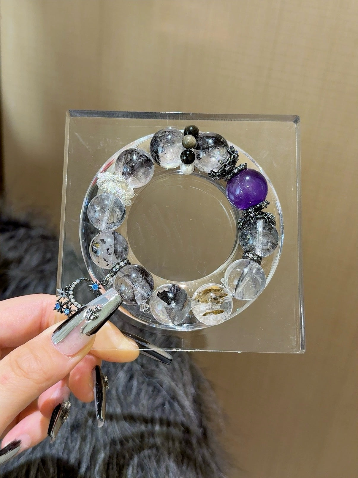Shining Spirit Amethyst Bracelet